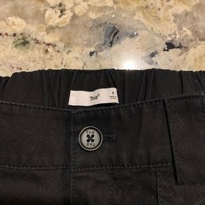 Aritzia TNA black cargo style pants